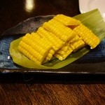 松戸とうもろこしの半生サラダ800円