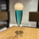 日本酒プレミアムラウンジ⼀献⾵⽉ by PERIE CHIBA - ブルームーンカクテル