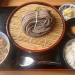 たぬきときつね - 