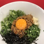 熱海の肉饅。 - 看板メニューの台湾まぜそばです！