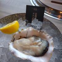 エイス シー オイスターバー&グリル ルクア大阪店 - アプリ会員になるとその場で生牡蠣1Pプレゼント