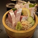 北陸海鮮 金沢おでん 海力 - 寒ぶり刺身