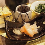 割烹さいお - 甘海老の酒盗はねっとり感が強め