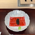 肉懐石 凜然 - 〜但馬牛サーロインのユッケ キャビアのせ〜