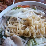 麺のアップ