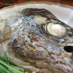 貴馳走坊 あ・うん - メダイのお頭アップ