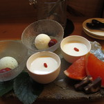 貴馳走坊 あ・うん - 豪華絢爛デザートの饗宴！