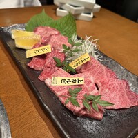 松阪牛炭火焼肉 東海亭 - 