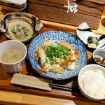izakaya草 - 海老とじ丼