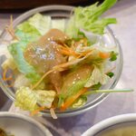 清香園 - ランチのサラダ