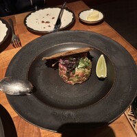 ザ タヴァン グリル＆ラウンジ - 