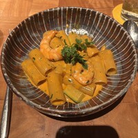 ザ タヴァン グリル＆ラウンジ - 