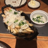 ザ タヴァン グリル＆ラウンジ - 