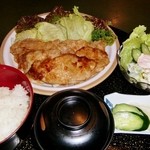 豚生姜焼き定食
