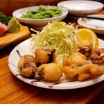 金海 - タコの唐揚げ 大振りなタコ、ゆでダコをあげてるのでふっくらおいしい