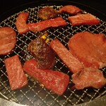焼肉食べ放題ブラックホール - 