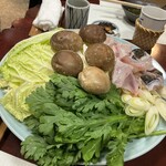 小やなぎ - 鍋(野菜とカマ)