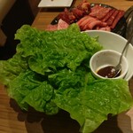 焼肉食べ放題ブラックホール - 