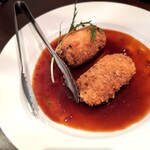 とり誠 - にんにくコロッケ