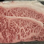 京都焼肉 enen 四条河原町店 - キレイなサシ‼️サーロイン‼️