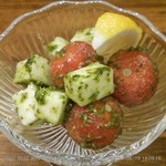 焼き鶏 青天上 - 冷やし過ぎトマトのカプレーゼ