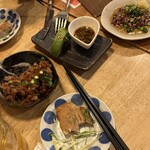 肉の八十二食堂 - 