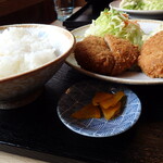 味処 いこい - メンチカツ定食