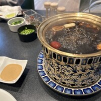 Shangri-La’s secret 表参道店 - 