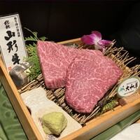 吟味屋 天満店 - 追加注文したステーキ2種類