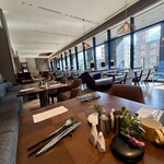 올데이 다이닝 모자이크