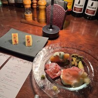 カルネジーオ イースト - 