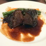 コム・ア・ラ・メゾン - 牛ほほ肉の赤ワイン煮込み2,500円