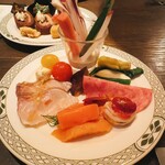 ロウリーズ・ザ・プライムリブ - 