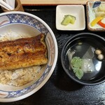 鰻料理専門店 曳馬野 - 