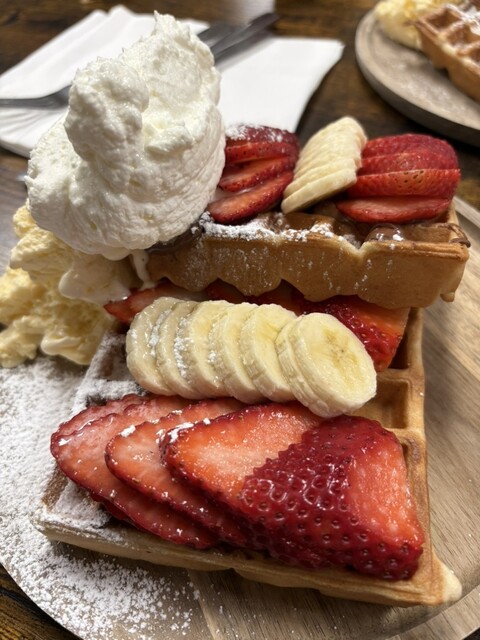 Waffle and Berry - ワイキキ/カフェ | 食べログ Waffle and Berry - ワイキキ/カフェ | 食べログ