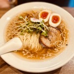 なると家 - 【大盛】こってり醤油　極み