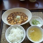 中国茶専門店 楼蘭 - ランチは麻婆豆腐