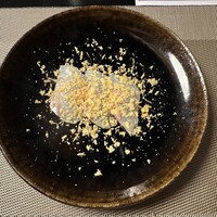 とうふ屋うかい 鷺沼店 - 寒平目ふり唐墨