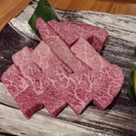 炭火焼肉たけさん亭 - 特上3種盛り合わせ