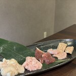 炭火焼肉 にく式 - 