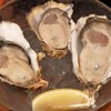 かき殻荘 - 生牡蠣