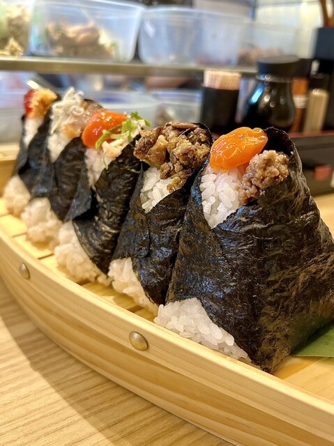 おにぎり ごりちゃん えびす横丁店 - 新今宮駅前/おにぎり | 食べログ