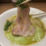 左とう - 大判チャーシュー