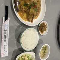 美林華飯店 - 