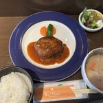 ヌーベル クアトロ - 