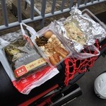 秀味園 - 14, June 今日買ったもの。いつもの通りバイクの上で記念撮影