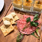 WINEHALL GLAMOUR 銀座 - 