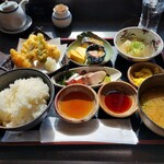 SHIN-OSAKA KIRAKU 楽 - 