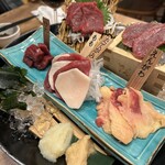 馬肉バル 跳ね馬 - 