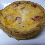 ルプチモンド - 本日のキッシュ（キッシュロレーヌ）　380円